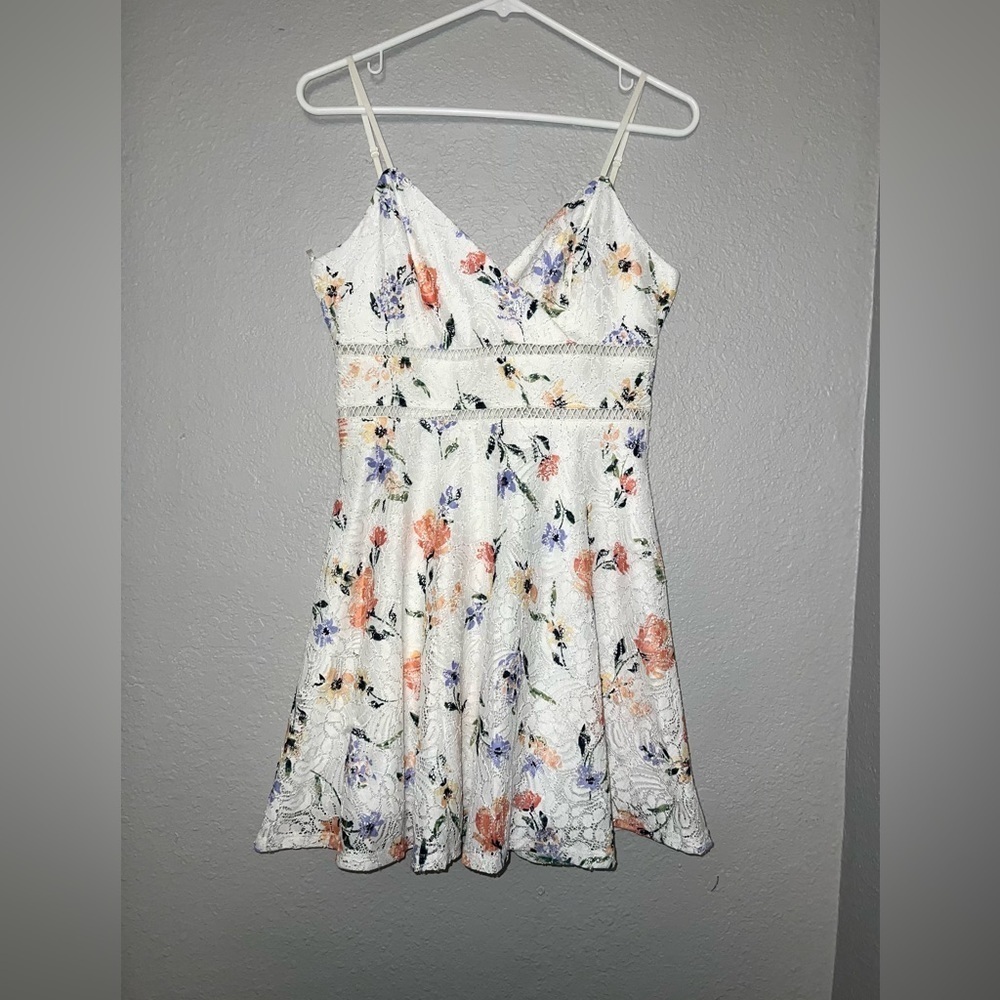 Trixxi White Floral Dress